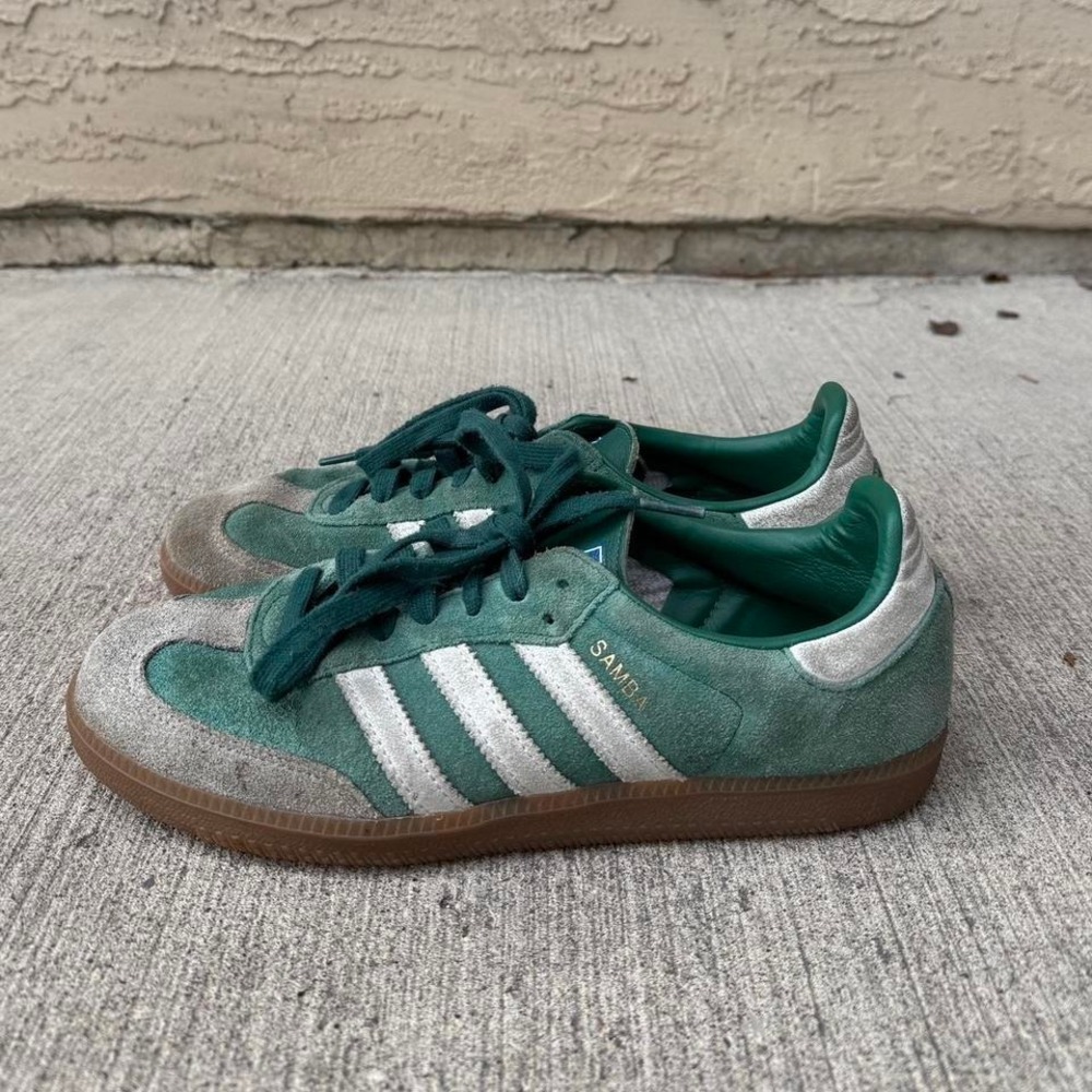 GREEN SUEDE ADIDAS SAMBA OG SNEAKERS